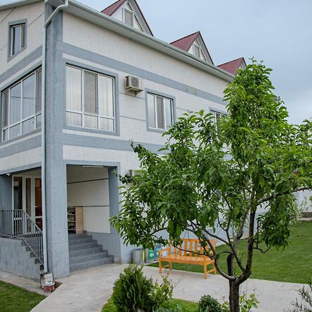 Hotel Good Night Jalal-Abad Extérieur photo