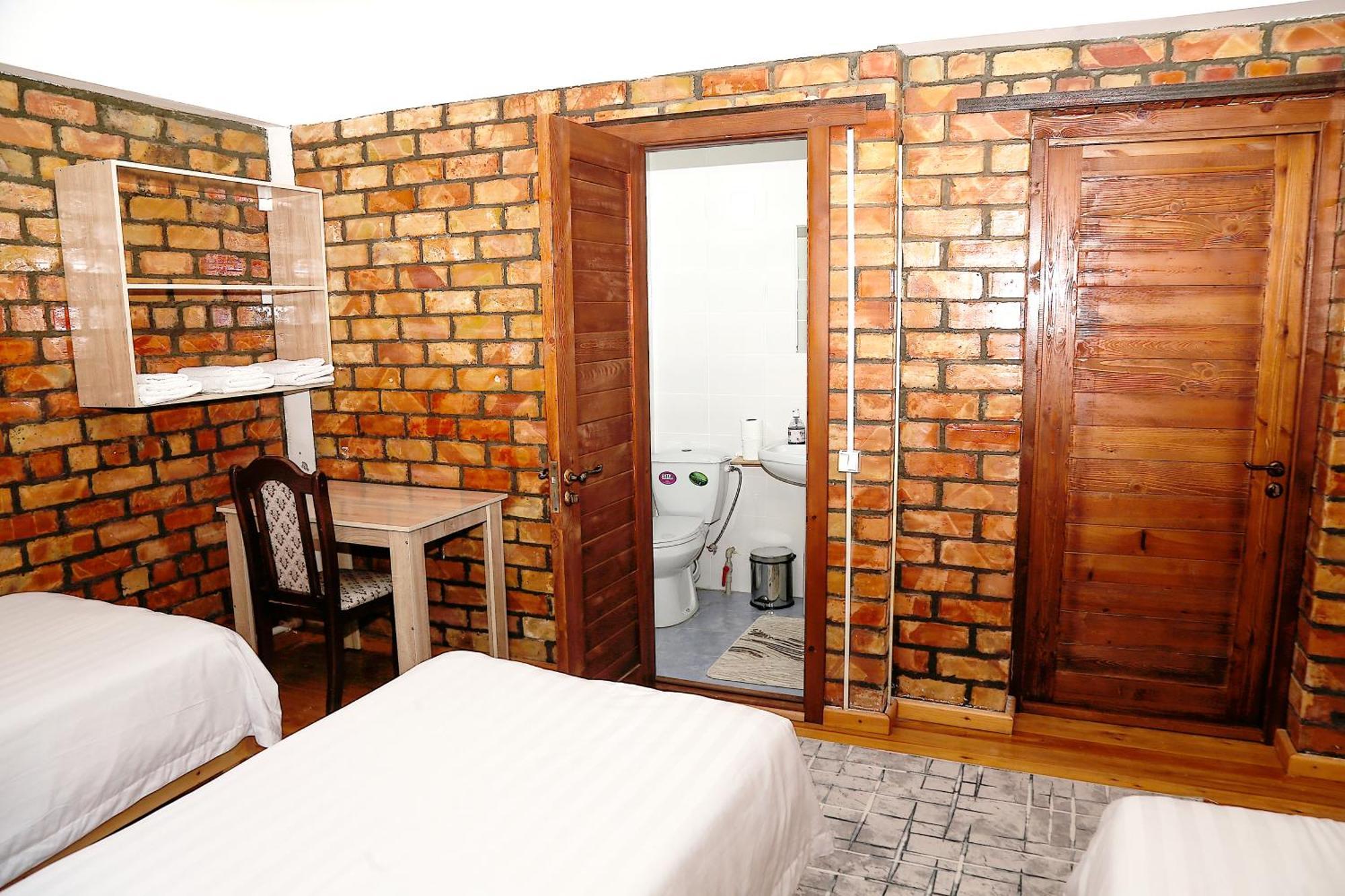 Hotel Good Night Jalal-Abad Extérieur photo