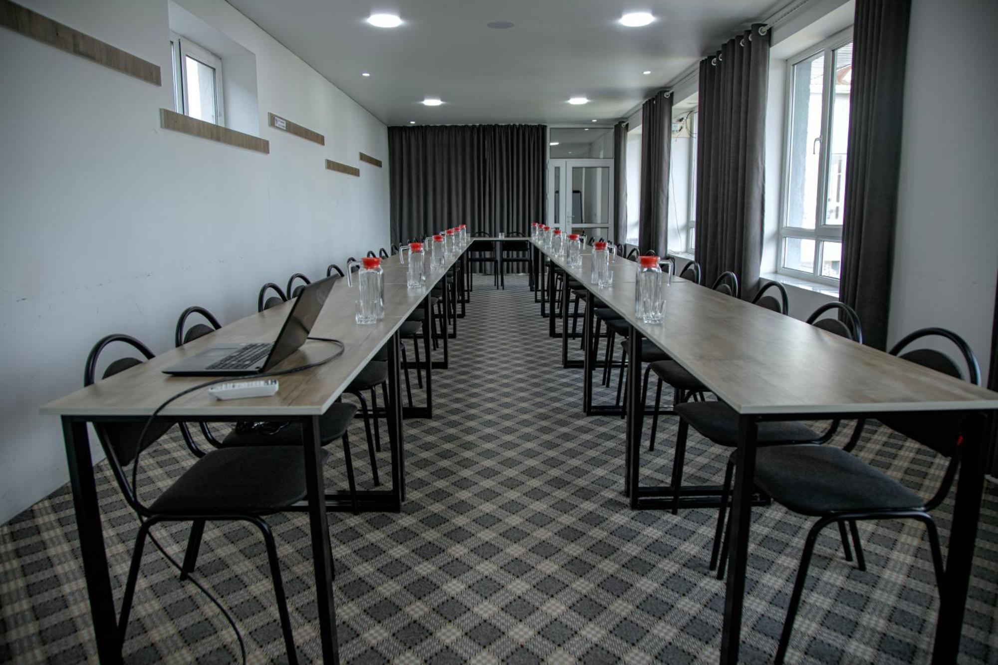 Hotel Good Night Jalal-Abad Extérieur photo