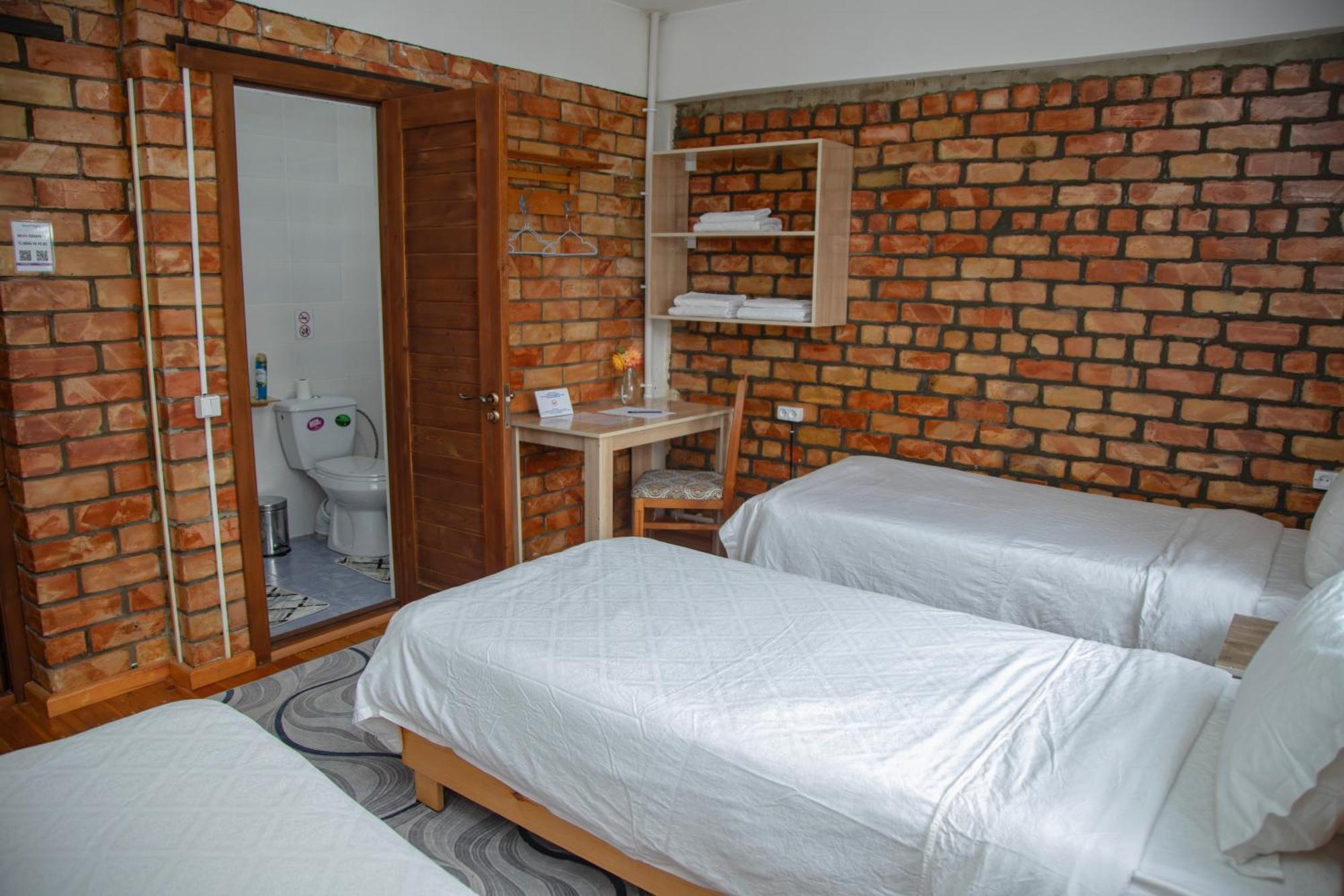 Hotel Good Night Jalal-Abad Extérieur photo