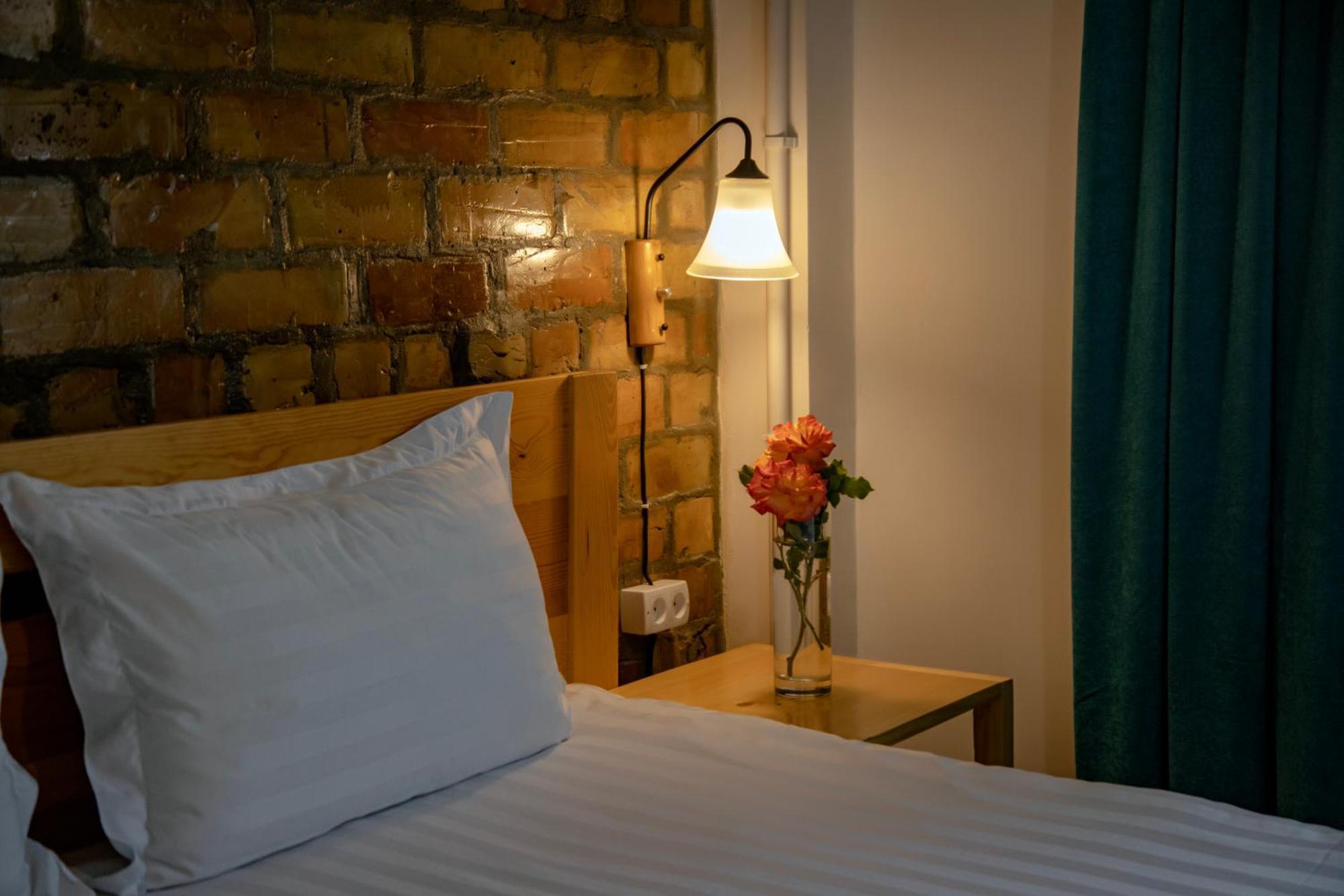 Hotel Good Night Jalal-Abad Extérieur photo